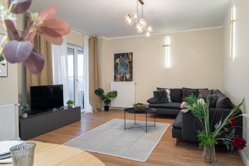 Verdi ap. 3 cam superb, vedere lac, mobilat- utilat, parcare garaj comision 0%